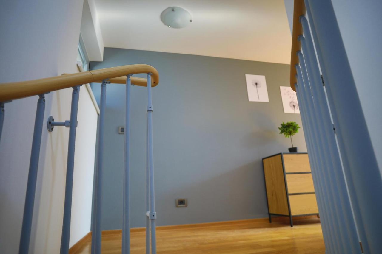 Moon Apartment