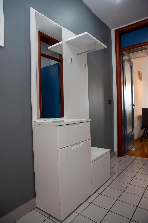 Moon Apartment